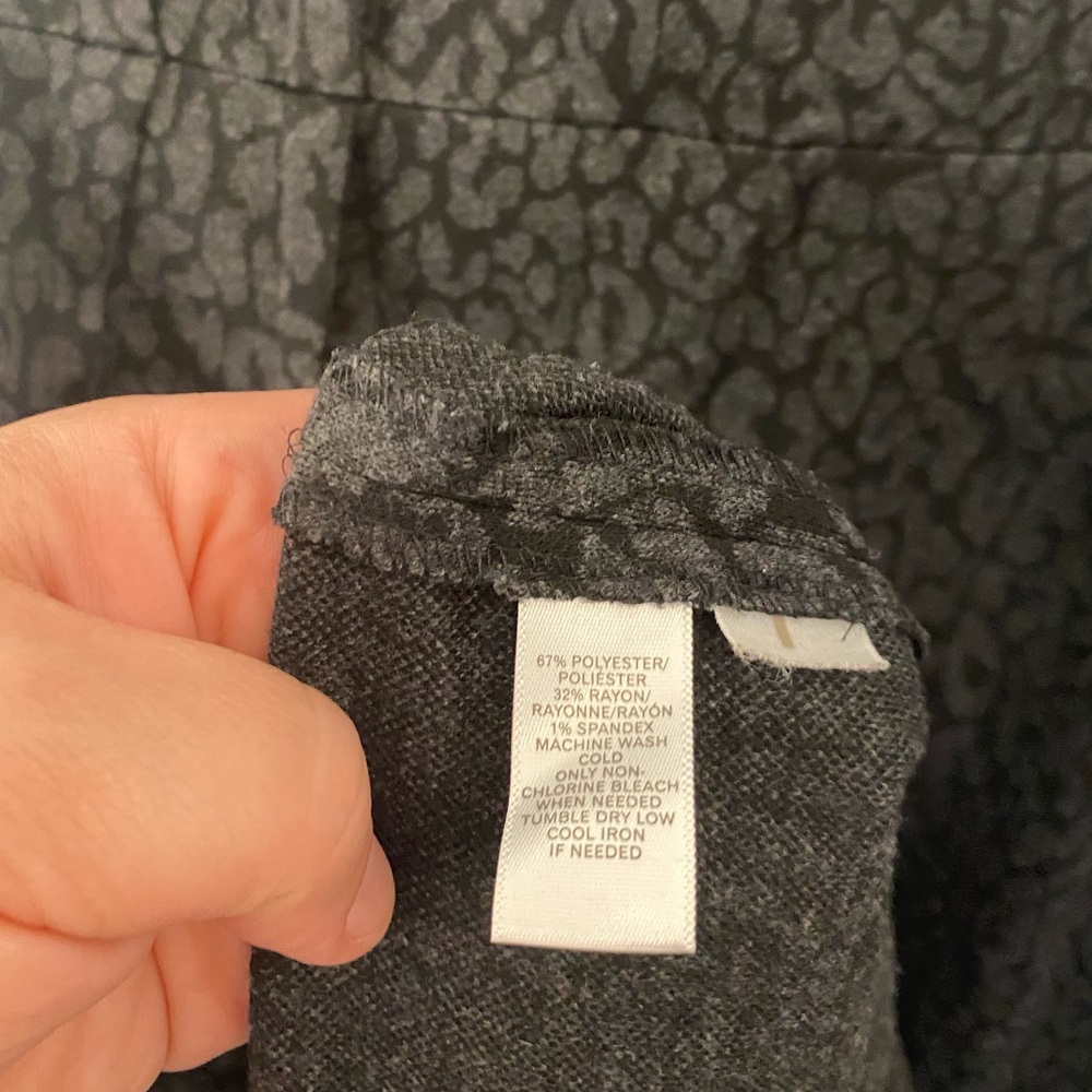 LOFT women’s winter weight dress with grey shaded leopard print size 14 - Picture 3 of 3